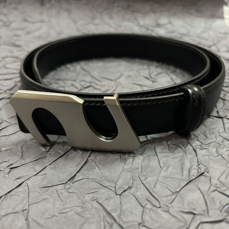 S Shape Buckle Leather Belt Modern Minimalist Black Waist Belt