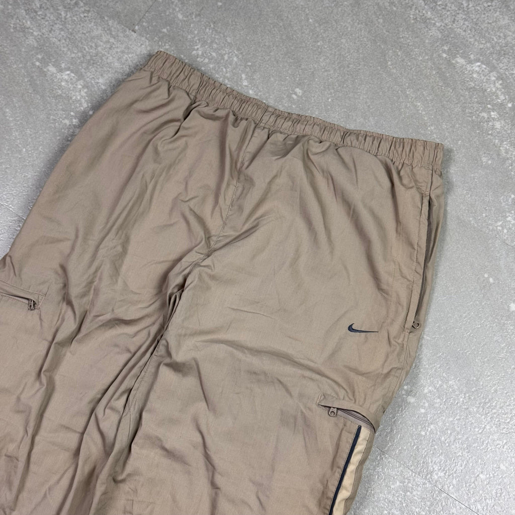 Vintage Nike Trackpants (XL)