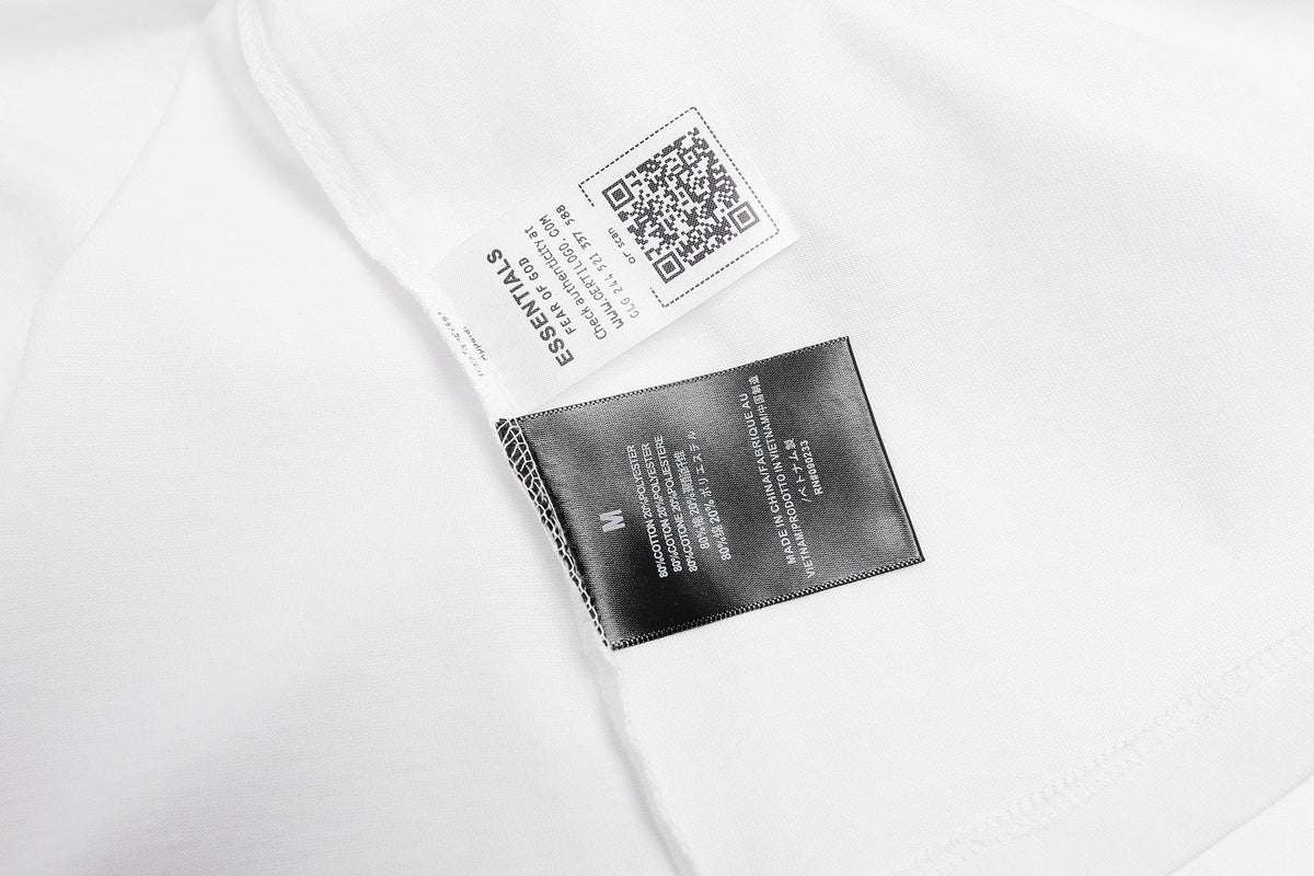 ESSENTIALS 1977 Graphic Short-Sleeve T-Shirt