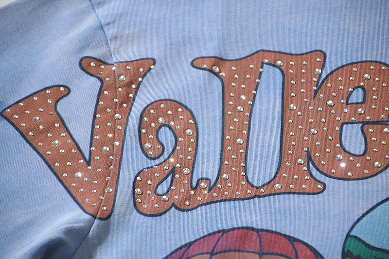 VALE USA Light Blue Rhinestone Graphic T-Shirt
