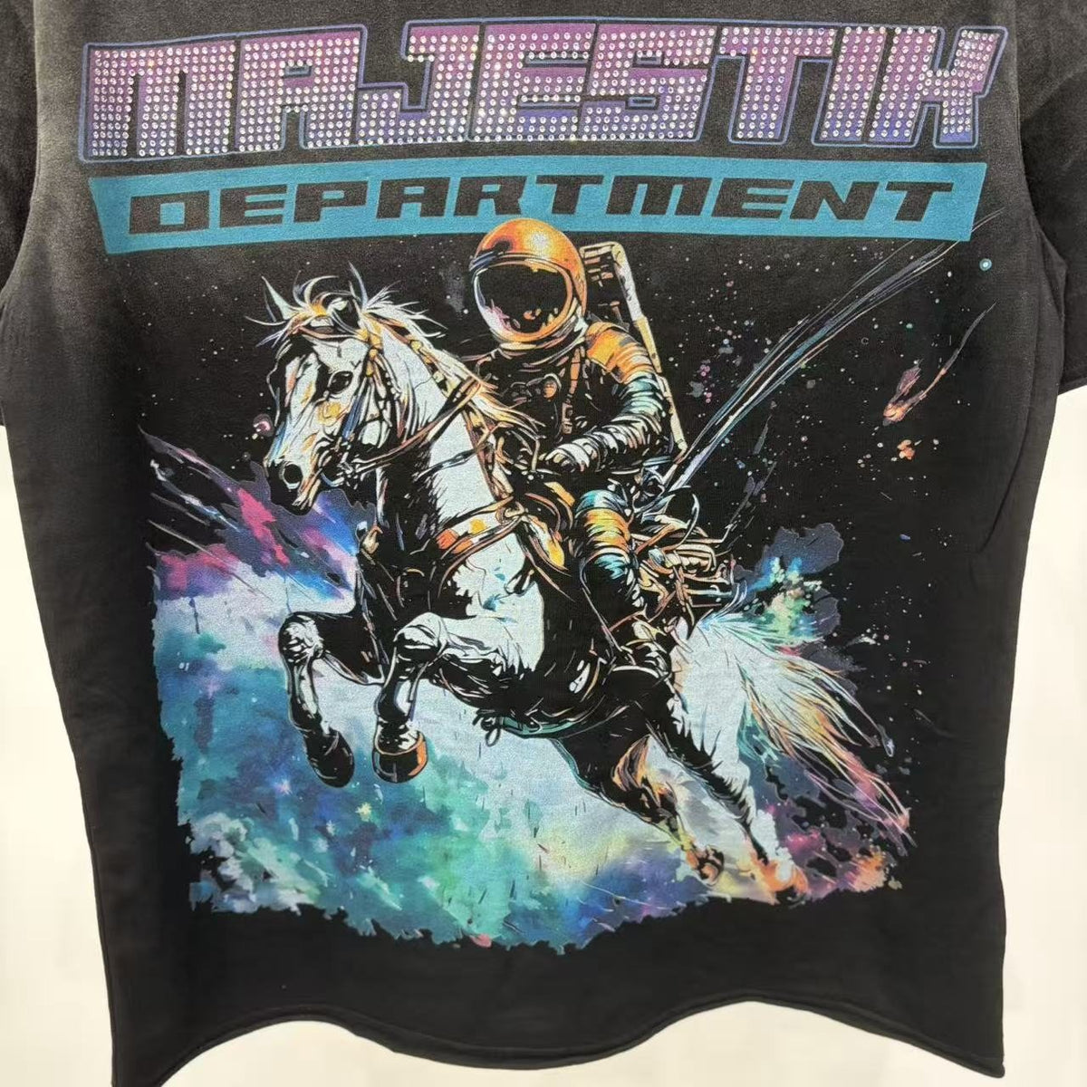 MAJESTIK Astronaut Horse Graphic T-Shirt