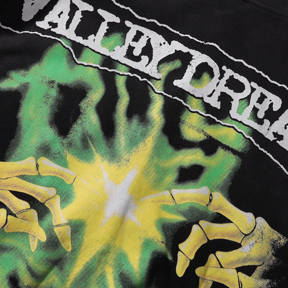 VALE USA Gravedigger Skull Graphic Zip Hoodie