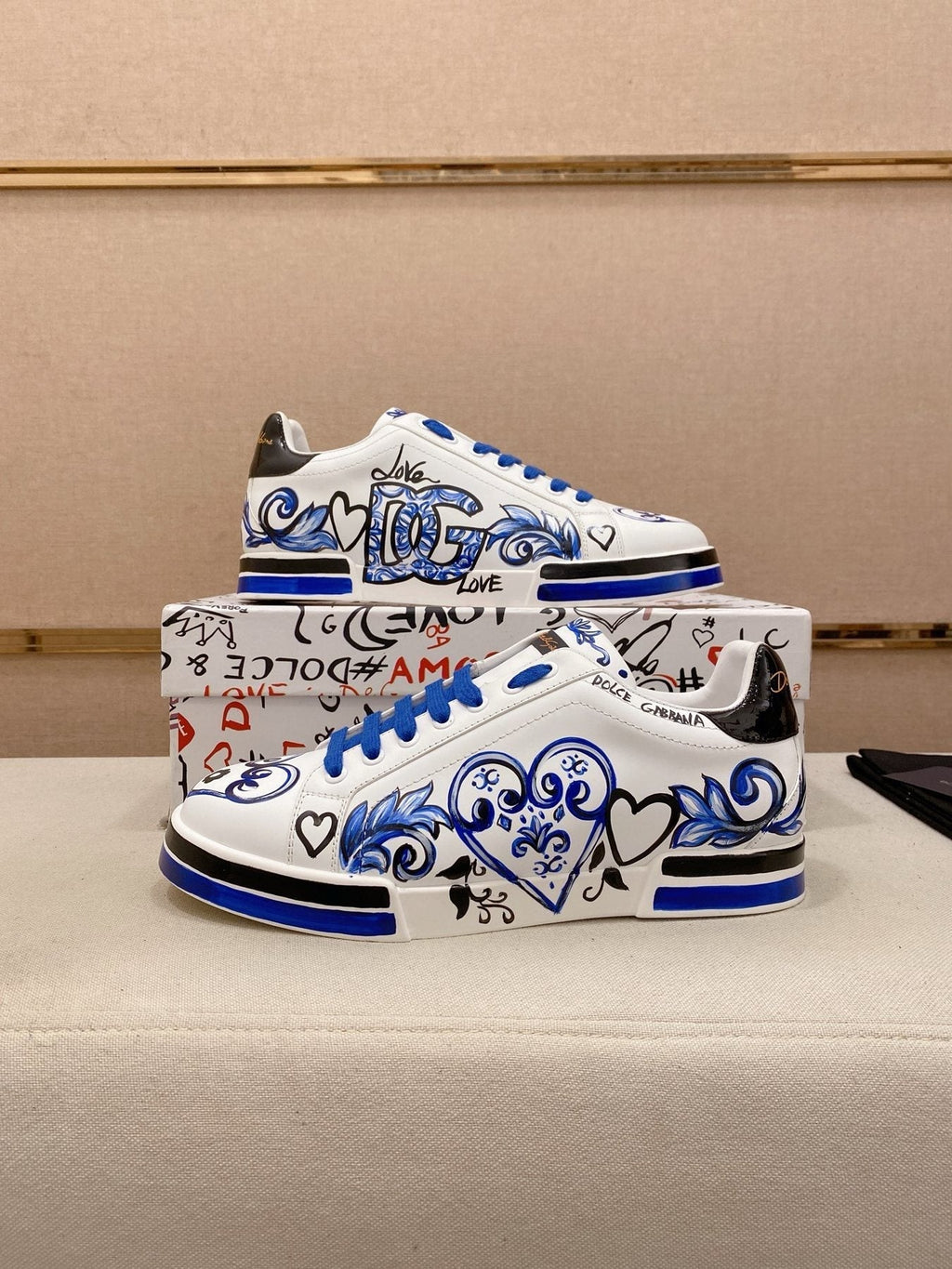Dolce & Gabbana Men's White Blue Graphic Sneakers
