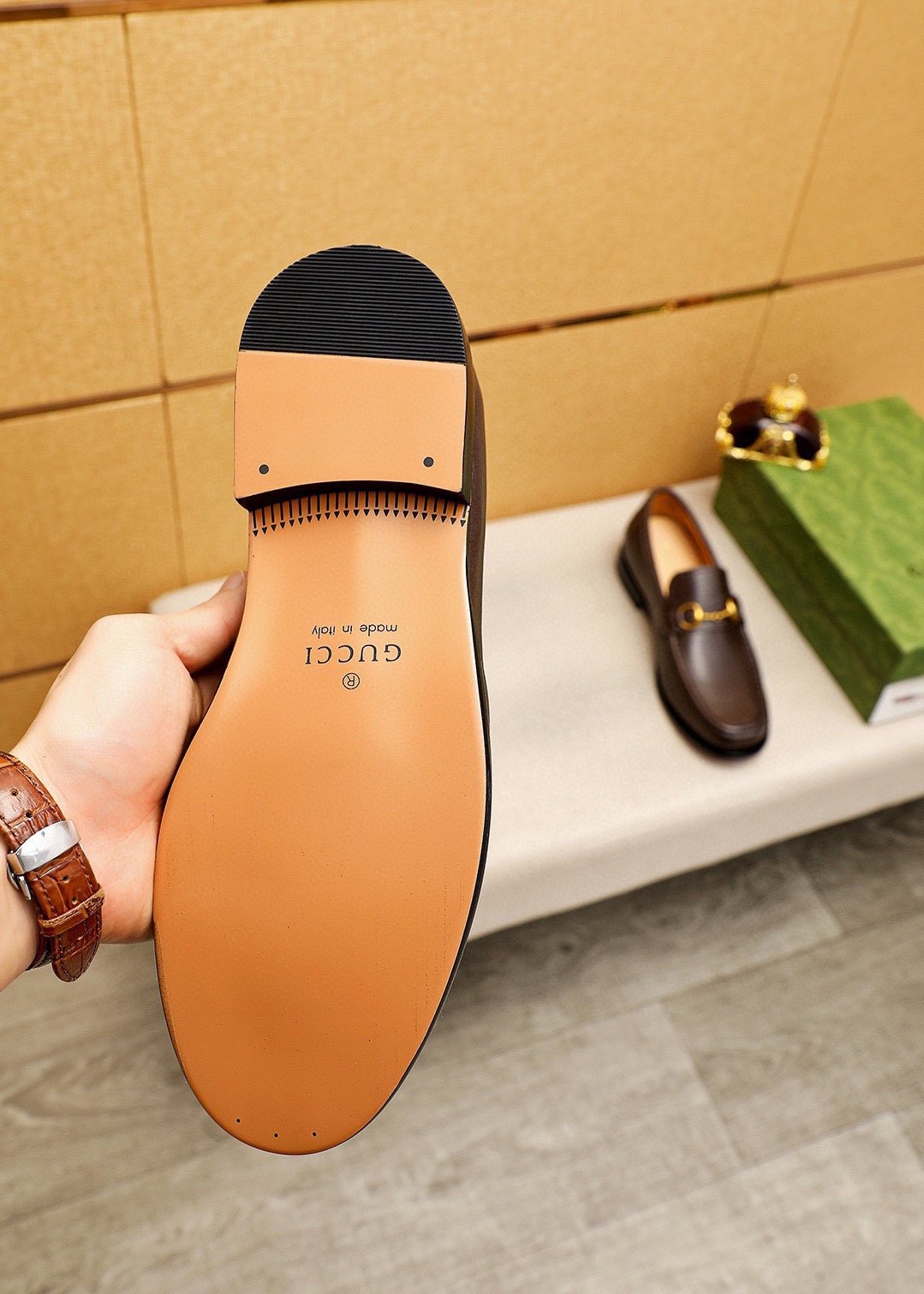 GUCCI Leather Horsebit Loafers